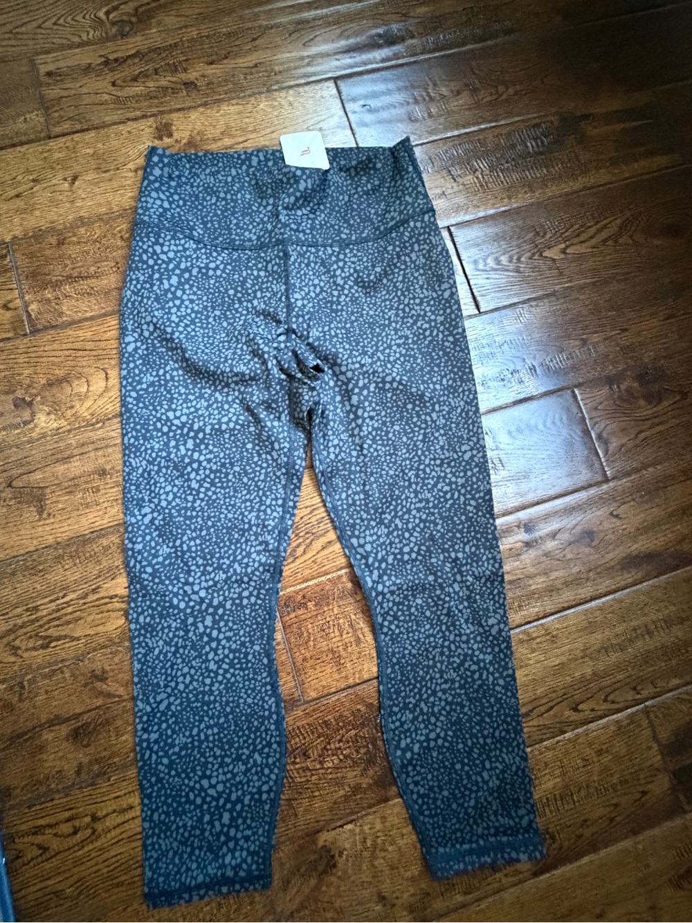 Fabletics define high waist NWT sz L